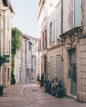 Visiter Avignon & <strong>Saint Rémy de Provence</strong> - Hellolaroux