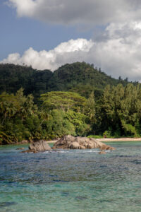 Port Glaud sur l'ile de Mahé aux Seychelles