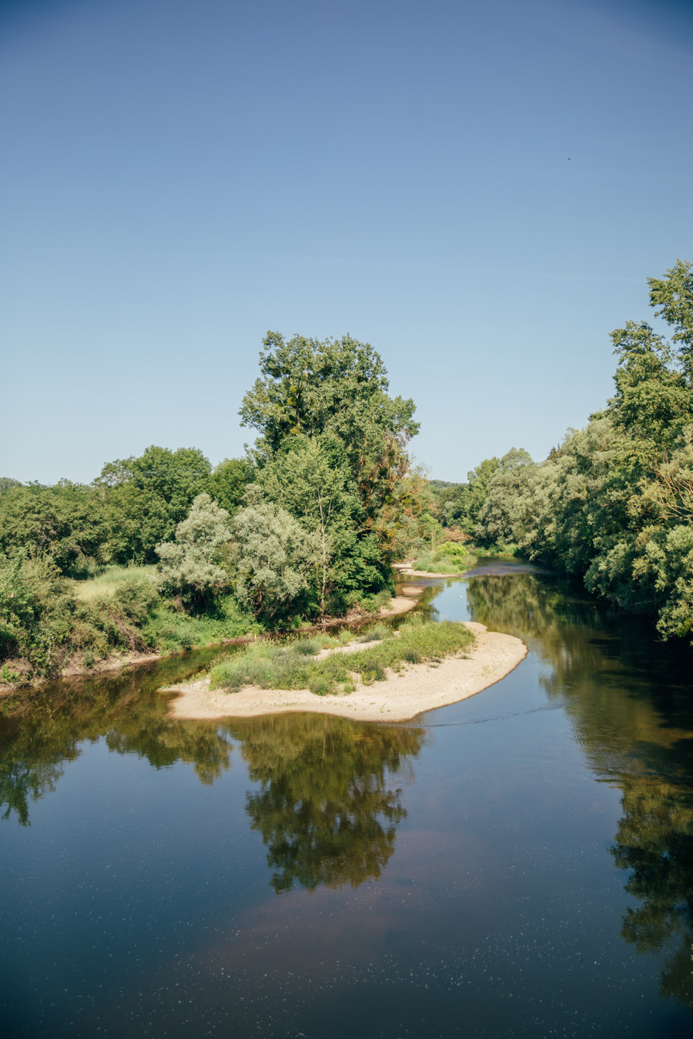 sur les bords du Cher le long de la V46