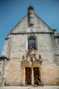 étape à Saint-Amand-Montrond