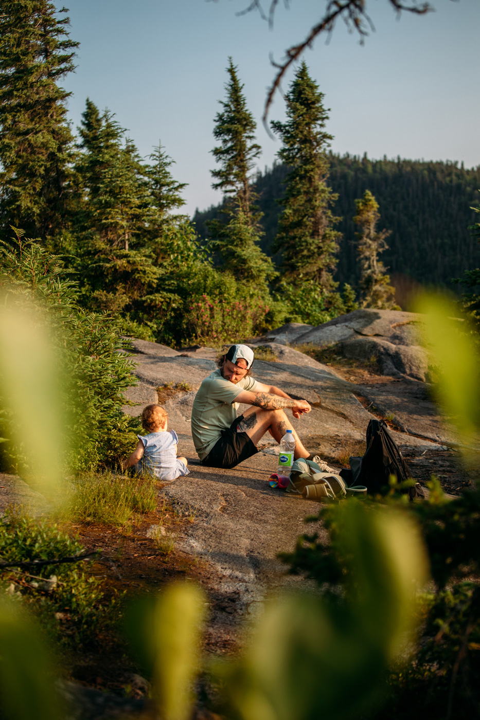randonner dans le parc national du fjord du Saguenay avec un bébé