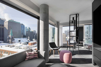 Chambre de l’Hôtel Monville à Montréal