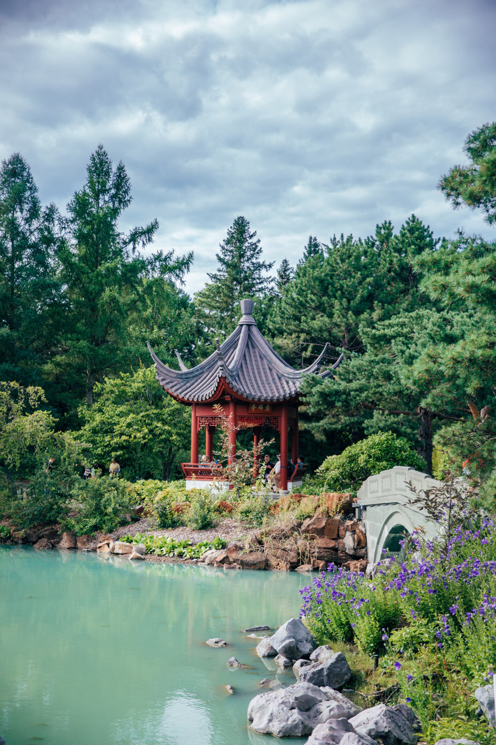 promenade jardin de Chine au jardin botanique de Montréal