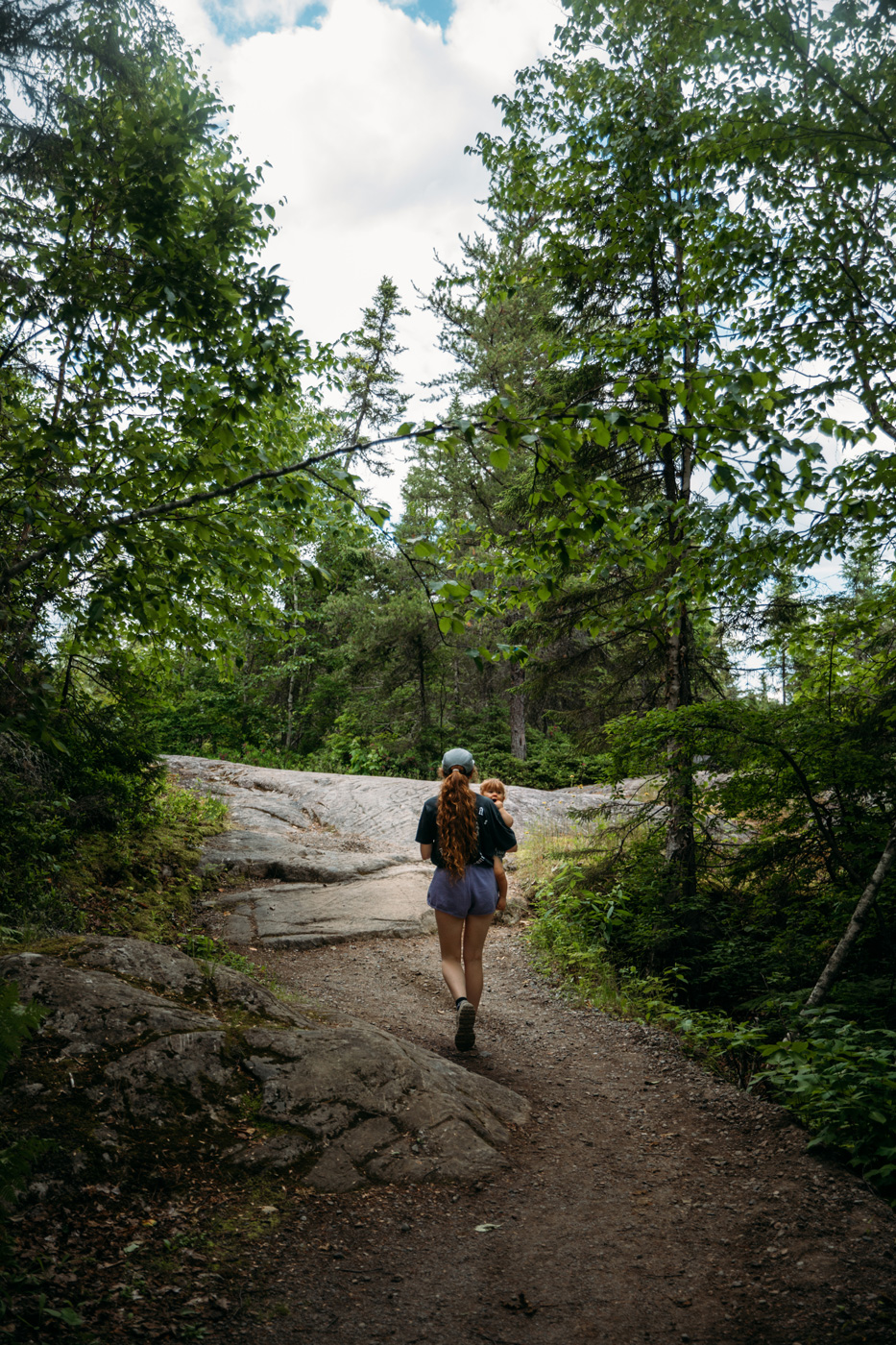 randonner avec un bébé au Québec dans le Saguenay