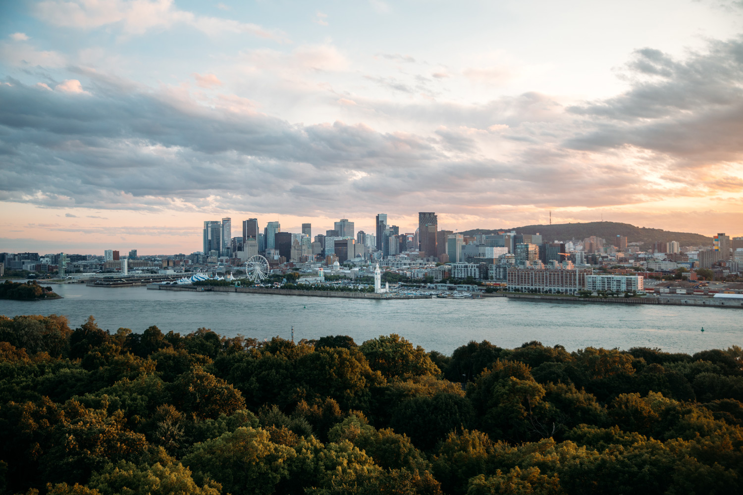 Plus belle vue sur Montréal depuis la tour Lévis