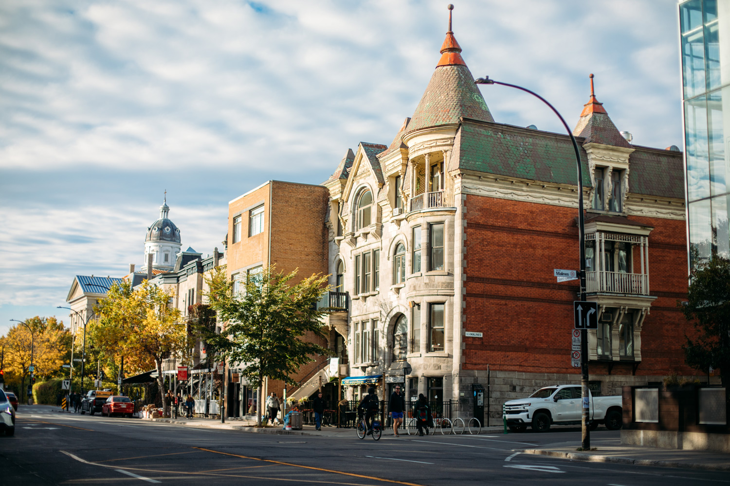 boulevard Saint-Denis à Montréal