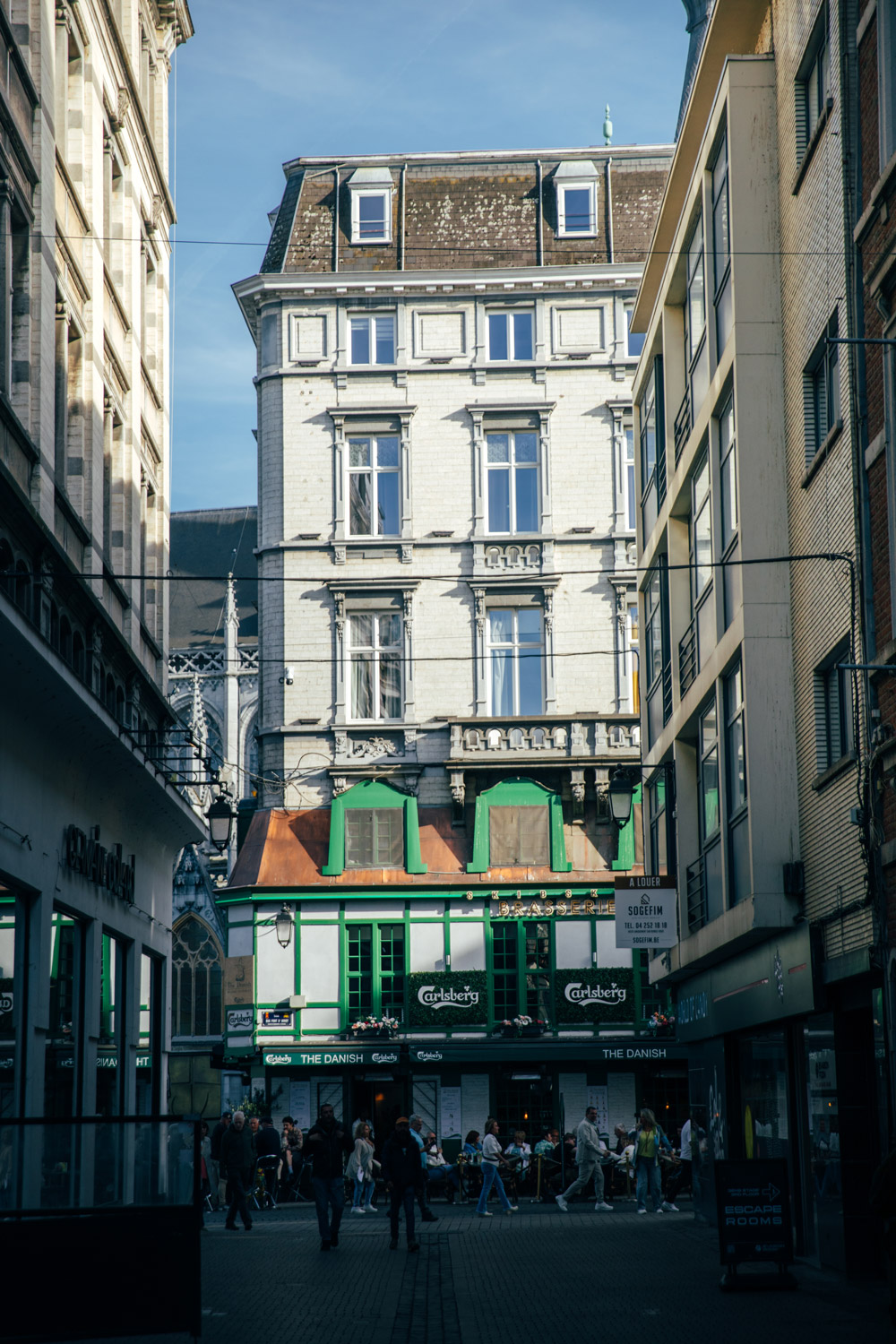 ruelle commerçante du centre de Liège